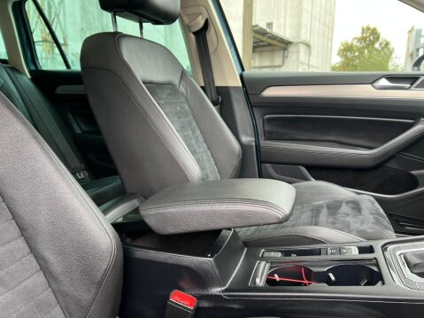 Volkswagen Passat 2.0 TDI GT DSG Euro 6 (s/s) 5dr 36
