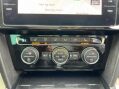 Volkswagen Passat 2.0 TDI GT DSG Euro 6 (s/s) 5dr 53