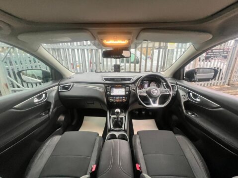 Nissan Qashqai 1.5 dCi N-Connecta Euro 6 (s/s) 5dr 26