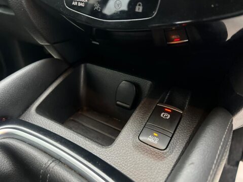 Nissan Qashqai 1.5 dCi N-Connecta Euro 6 (s/s) 5dr 47