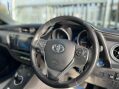 Toyota Auris 1.8 VVT-h Design CVT Euro 6 (s/s) 5dr 34