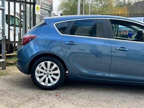 Vauxhall Astra 2.0 CDTi Elite Auto Euro 5 5dr 10