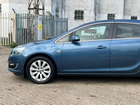 Vauxhall Astra 2.0 CDTi Elite Auto Euro 5 5dr 16