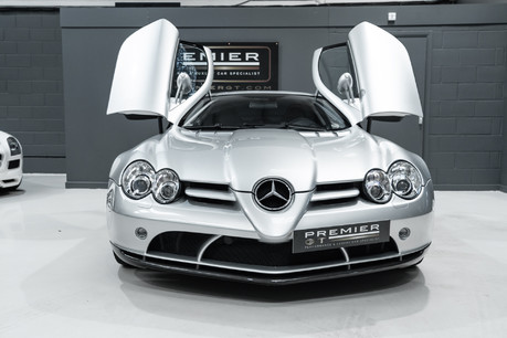Mercedes-Benz SLR McLaren LOW MILEAGE. A UNIQUE MKB COLLECTABLE EXAMPLE. 19" TURBINE ALLOY WHEELS 2