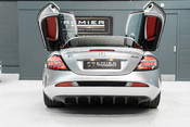 Mercedes-Benz SLR McLaren SLR. LOW MILEAGE. 19" TURBINE ALLOY WHEELS. CARBON FIBRE SEATS 24