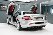 Mercedes-Benz SLR McLaren SLR. LOW MILEAGE. 19" TURBINE ALLOY WHEELS. CARBON FIBRE SEATS 27