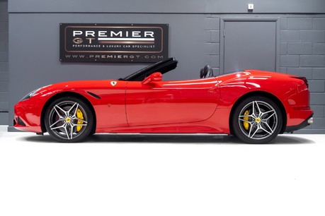 Ferrari California T. MAGNERIDE SUSPENSION. CARBON FIBRE DRIVER ZONE + LEDS. PARKING CAMERAS. 5