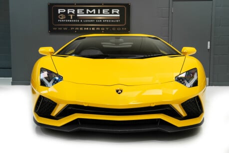 Used 2017 Lamborghini Aventador LP 740-4 S  V12 LOW MILEAGE. CARBON  INTERIOR PACK. SENSONUM SOUND SYSTEM for sale | Premier GT