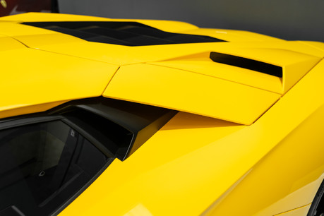 Lamborghini Aventador LP 740-4 S 6.5 V12. NOW SOLD. SIMILAR REQUIRED. PLEASE CALL 01903 254 800. 28
