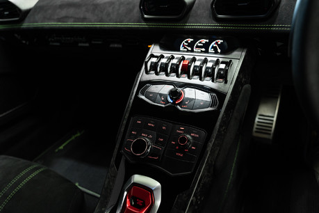 Lamborghini Huracan LP 640-4 PERFORMANTE. NOW SOLD. SIMILAR REQUIRED. PLEASE CALL 01903 254 800 43