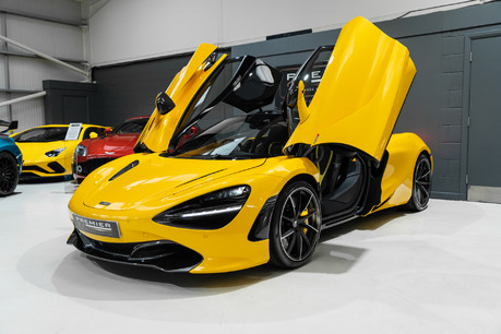 McLaren 720S V8 PERFORMANCE. NOW SOLD. SIMILAR REQUIRED. PLEASE CALL 01903 254 800. 6