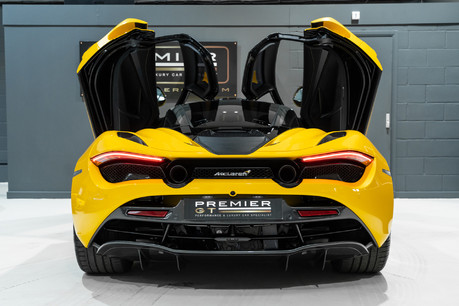 McLaren 720S V8 PERFORMANCE. NOW SOLD. SIMILAR REQUIRED. PLEASE CALL 01903 254 800. 12