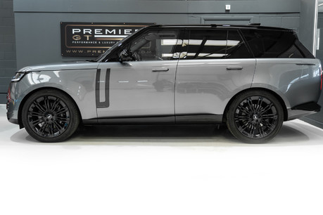Land Rover Range Rover AUTOBIOGRAPHY D350. NOW SOLD. SIMILAR REQUIRED. PLEASE CALL 01903 254 800. 4
