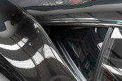 Ferrari 458 ITALIA DCT. CARBON DRIVER ZONE + LEDS CARBON BRIDGE. ELECTRIC DAYTONA SEATS 21