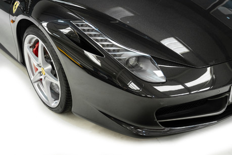 Ferrari 458 ITALIA DCT. CARBON DRIVER ZONE + LEDS CARBON BRIDGE. ELECTRIC DAYTONA SEATS 23