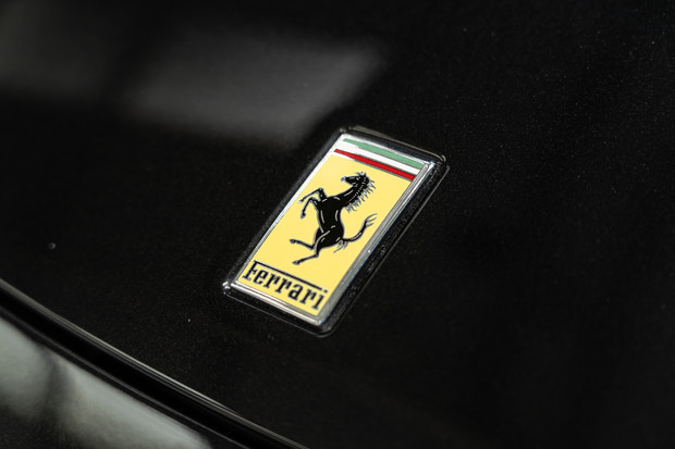 Ferrari 458 ITALIA DCT. CARBON DRIVER ZONE + LEDS CARBON BRIDGE. ELECTRIC DAYTONA SEATS 3