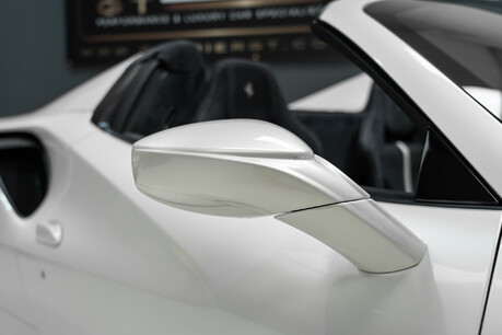 Ferrari 488 Pista SPIDER. ATELIER CAR. MATTE CARBON EXT & INT. CARBON FIBRE RACING SEATS. PPF 18