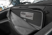 Audi R8 V10 PERFORMANCE CARBON BLACK QUATTRO. B & O SOUND SYSTEM. 26