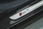 Audi R8 V10 PERFORMANCE CARBON BLACK QUATTRO. B & O SOUND SYSTEM. 47