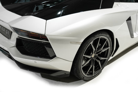 Lamborghini Aventador V12. NOW SOLD. SIMILAR REQUIRED. PLEASE CALL 01903 254 800. 11