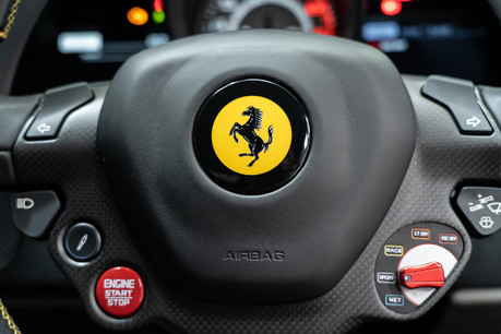 Ferrari 488 Pista 3.9 V8. CARBON EXT & MATT CARBON INT. CARBON ENGINE BAY. FACTORY PPF 59