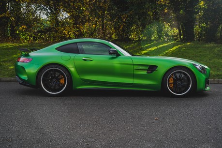 Mercedes-Benz AMG GT R PREMIUM. NOW SOLD. SIMILAR REQUIRED. PLEASE CALL 01903 254 800. 16