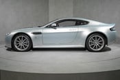 Aston Martin Vantage S V12. 1 OF 114 RHD MANUALS. CARBON FIBRE EXTERIOR. REAR CAM. PREMIUM AUDIO 4