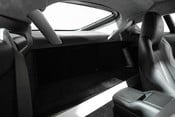 Aston Martin Vantage S V12. 1 OF 114 RHD MANUALS. CARBON FIBRE EXTERIOR. REAR CAM. PREMIUM AUDIO 30
