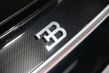 Bugatti Chiron COUPE. UK CAR. BUGATTI WARRANTY & SERVICE PACK UNTIL JULY 2027. 1 OWNER. 18