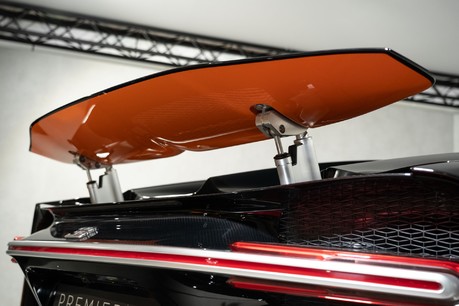 Bugatti Chiron COUPE. UK CAR. BUGATTI WARRANTY & SERVICE PACK UNTIL JULY 2027. 1 OWNER. 24