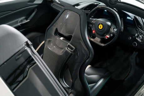 Ferrari 488 SPIDER. BIANCO ITALIA PAINTWORK. GOLDRAKE RACE SEATS. SPORTS EXHAUST. 11