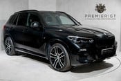 BMW X5 XDRIVE45E M SPORT. HIGH SPEC VEHICLE. OPENING PANORAMIC ROOF.