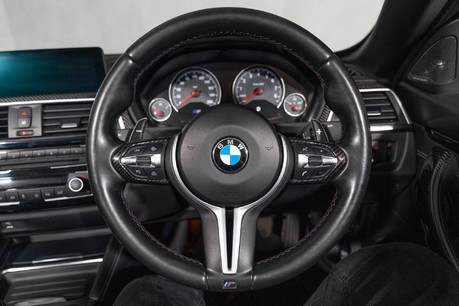 BMW 4 Series M4 COMPETITION. CARBON EXTERIOR PACK. EXTENDED CARBON INTERIOR PACK. 17