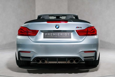 BMW 4 Series M4 COMPETITION. CARBON EXTERIOR PACK. EXTENDED CARBON INTERIOR PACK. 4