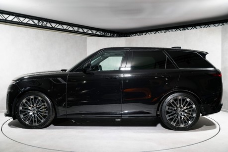 Land Rover Range Rover Sport SV EDITION ONE. DELIVERY MILEAGE. £10,000 SAVING OFF LIST PRICE. 8