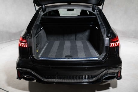 Audi RS6 AVANT TFSI QUATTRO CARBON BLACK MHEV. FULL SPEC COMING SOON. 34