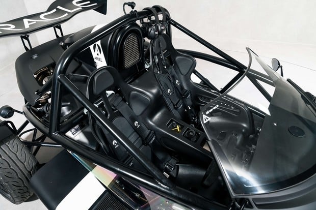 Ariel Atom 3.5. 310BHP SUPERCHARGED. WELDED ROLL CAGE. 16" WHEELS. SATIN BLACK PAINT. 5