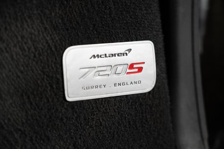 McLaren 720S V8 SSG SPIDER. PAPAYA SPARK PAINT. STEALTH PACK. B&W SOUND SYSTEM. FULL PPF 32