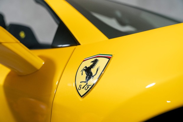 Ferrari 458 Speciale Aperta AD. UK SUPPLIED CAR. FULL FERRARI SERVICE HISTORY. NART RACING STRIPE. 5