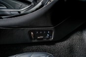 Aston Martin Vanquish V12 S VOLANTE. B&O SOUND SYSTEM. CARBON CERAMICS. 60
