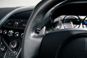 Aston Martin Vanquish V12 S VOLANTE. B&O SOUND SYSTEM. CARBON CERAMICS. 51
