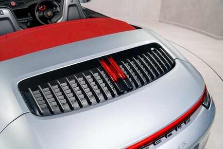 Porsche 911 CARRERA 4S PDK. NOW SOLD. SIMILAR REQUIRED. PLEASE CALL 01903 254800. 32