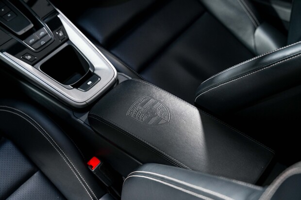 Porsche 911 CARRERA 4S PDK. NOW SOLD. SIMILAR REQUIRED. PLEASE CALL 01903 254800. 5