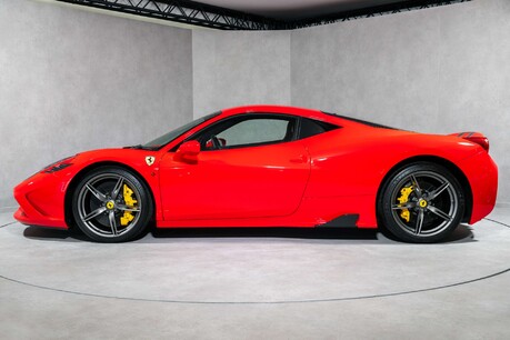 Ferrari 458 Speciale AB. ROSSO SCUDERIA. FULL PPF. FULL FERRARI SERVICE HISTORY. 4