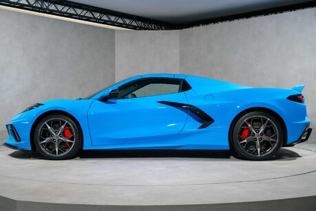 Chevrolet Corvette Stingray C8 CONVERTIBLE. 2LT PACKAGE. Z51 SUSPENSION. FRONT LIFT. 2023 MODEL. 8