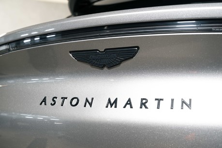 Aston Martin DBX 707 V8. ASTON WARRANTY. 2023 MODEL. CARBON CERAMICS. SPORTS EXHAUST. 69