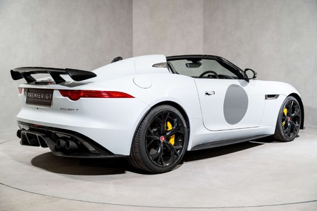 Jaguar F-Type PROJECT 7. 1 OF 250. GLACIER WHITE. CARBON CERAMICS. EXTENSIVE EXT CARBON. 4