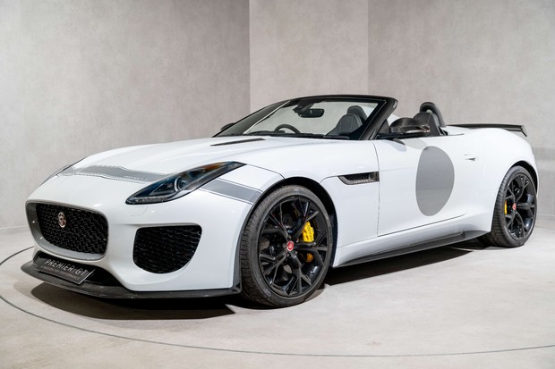 Jaguar F-Type PROJECT 7. 1 OF 250. GLACIER WHITE. CARBON CERAMICS. EXTENSIVE EXT CARBON. 1