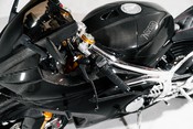 Norton V4 SV. CARBON FIBRE BODYWORK. ÖHLINS SUSPENSION. CARBON BST WHEELS. 18