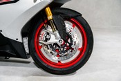 Norton V4 SV. MANX. PLATINUM BODYWORK. ÖHLINS SUSPENSION. RED OZ ALUMINIUM WHEELS 7